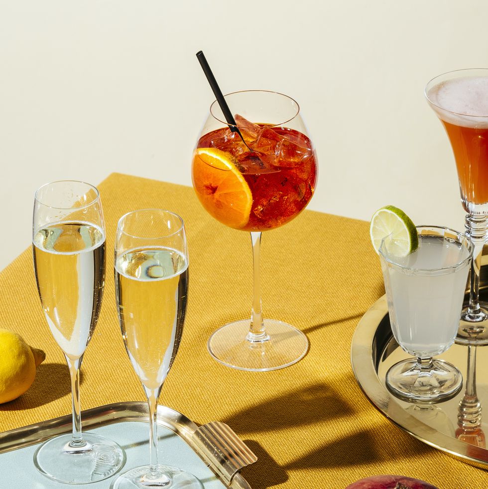 Aperitif Meaning: What Is An Aperitif/Aperitivo?