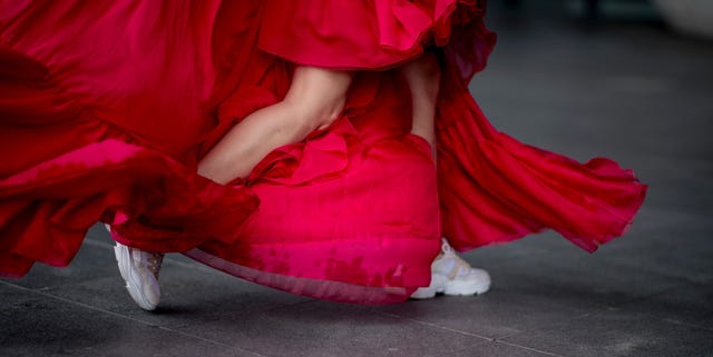 Red, Pink, Dance, Footwear, Performing arts, Leg, Magenta, Shoe, Dress, Performance art, 