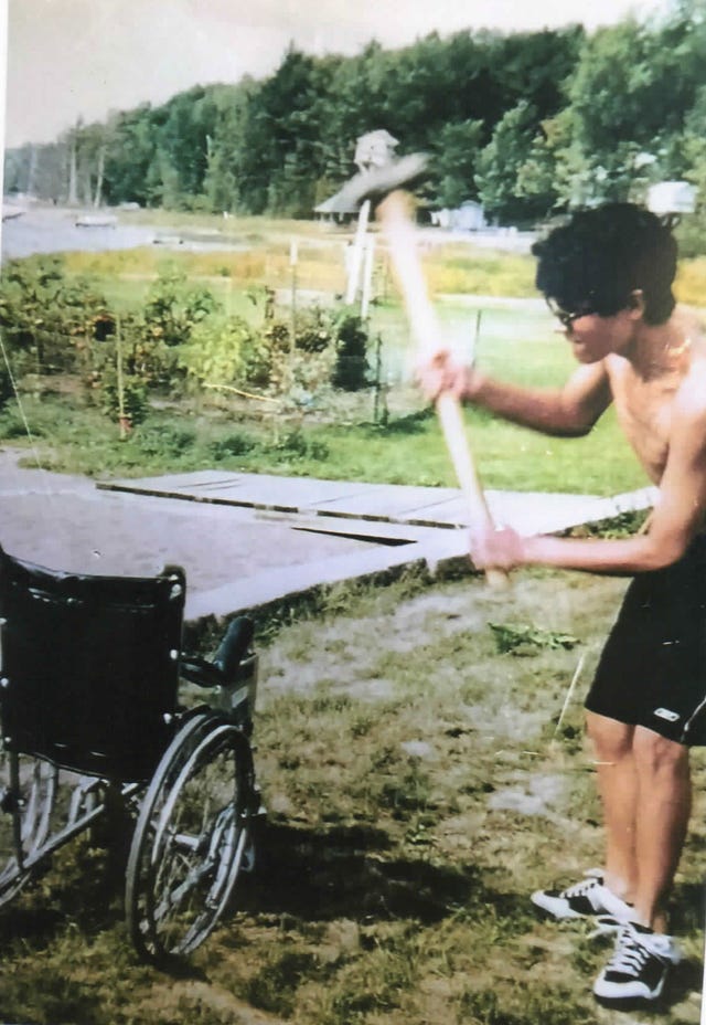 Leisure, Grass, Vehicle, Recreation, Wheelbarrow, 