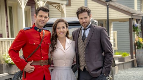 preview for Celebrities Who Starred in Hallmark Movies