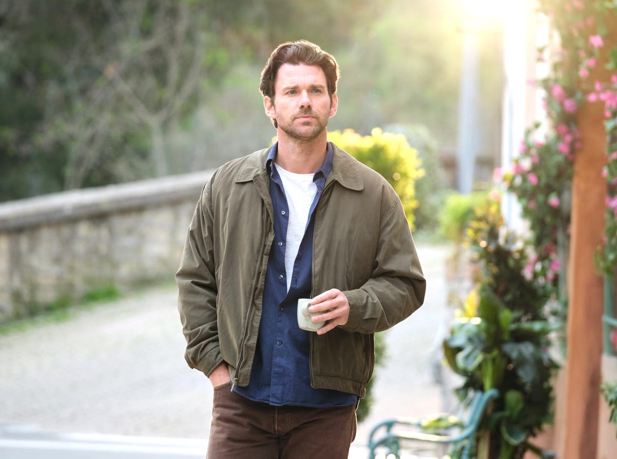 when calls the heart kevin mcgarry hallmark movie 2025