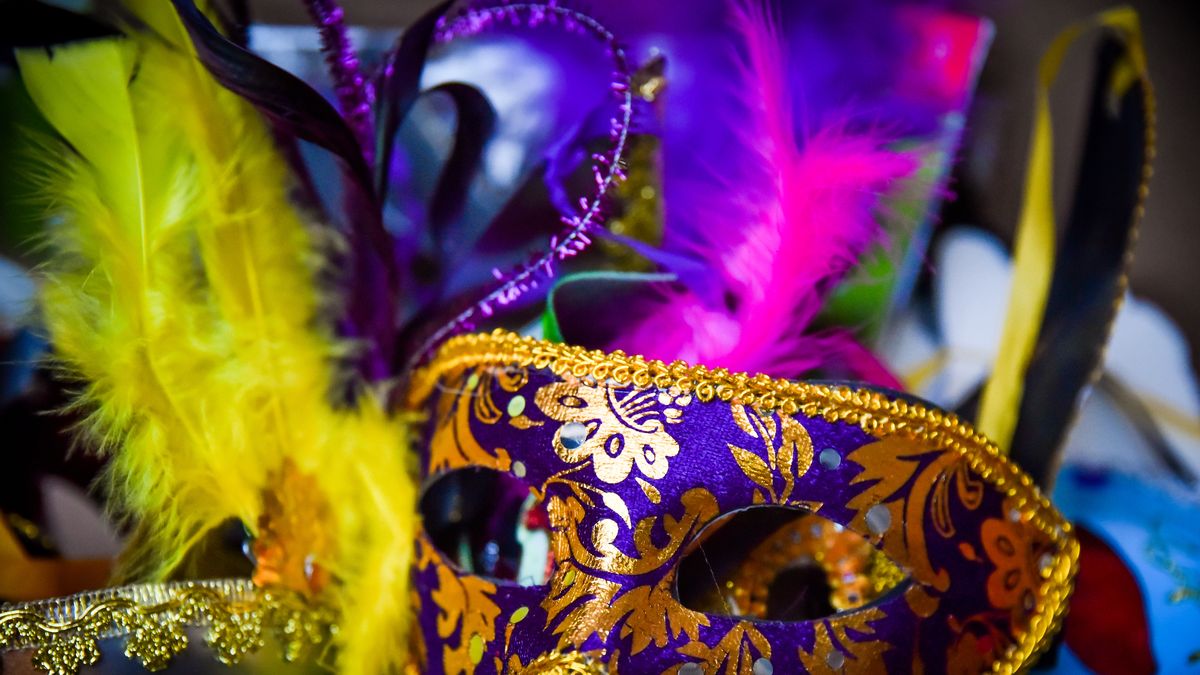 preview for 8 Mardi Gras Facts You Should Know