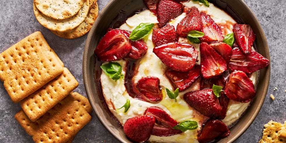 whipped feta with balsamic roasted strawberries served with crackers