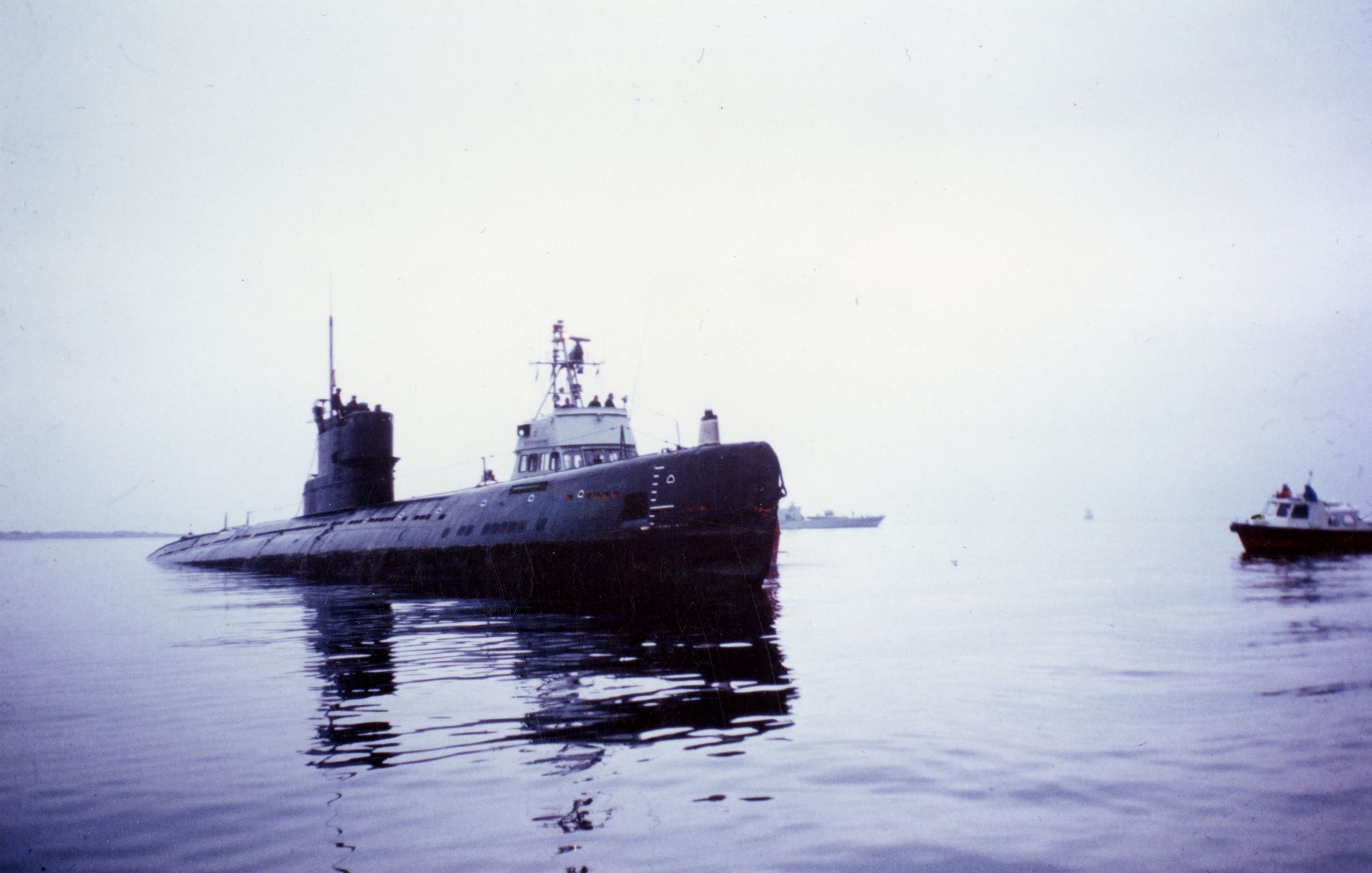 soviet whiskey class submarine s 363 u 137 grounded near swedish torumskar island october 27 1981