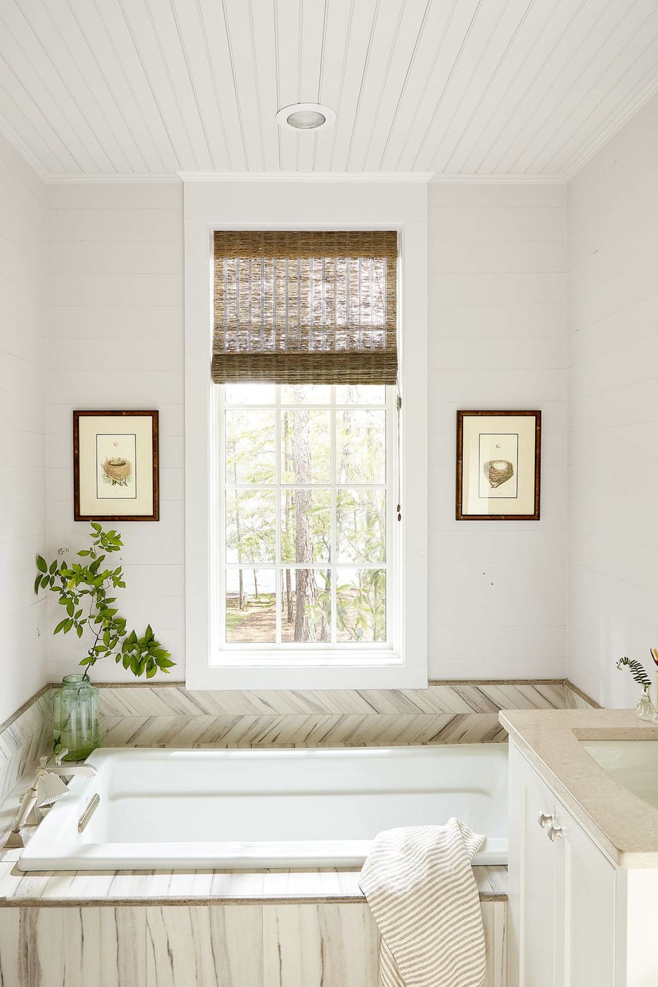 white bathroom ideas