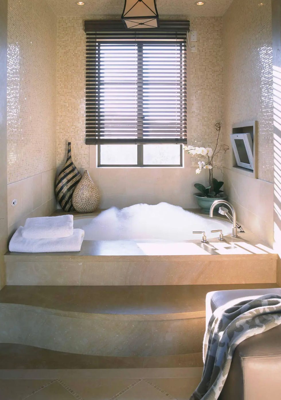 white bathroom ideas