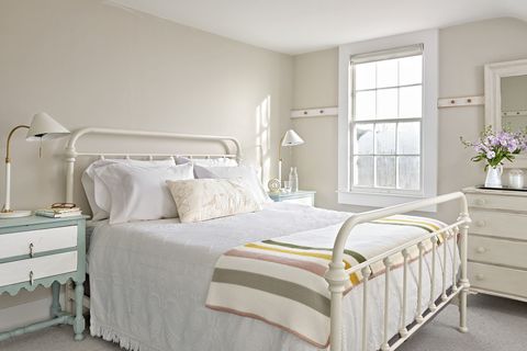 white bedrooms warm