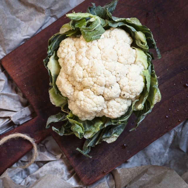 9 Cauliflower Benefits That Make It A Superfood, Per A Dietitian