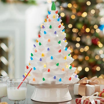 White Ceramic Christmas Tree Cyndi Lauper Collection Grandin Road white ceramic christmas tree grandin road cyndi lauper collection