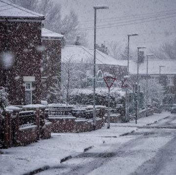 white christmas predicted for uk as forecasts hint at early winter