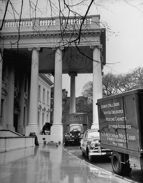 movers carrying furniture into white house on moving day  photo by hank walkerthe life picture collection via getty images