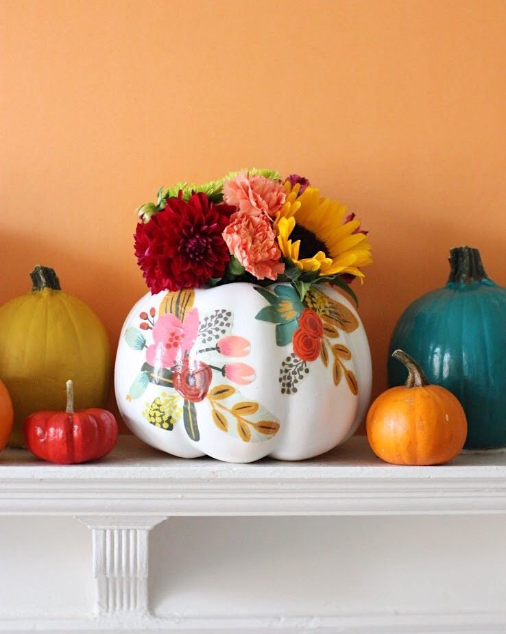 floral white pumpkin decor ideas