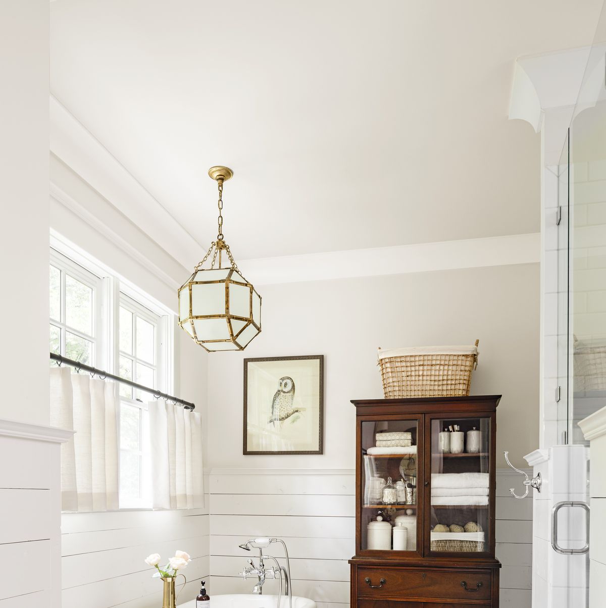 Friday Favorites: Bathroom Rugs, Holiday Front Porch and Tween
