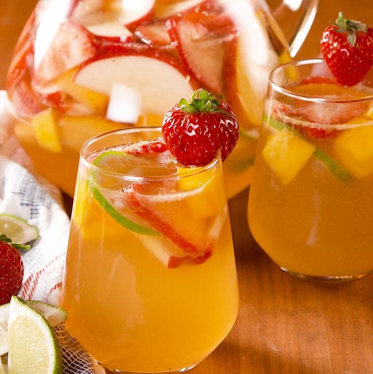 glasses of white sangria