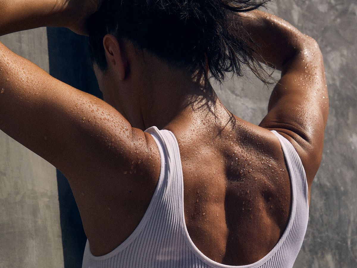 Back Workouts for Women — To All My Homies Complaining About Their Sore  Backs: This Workout Will Save You