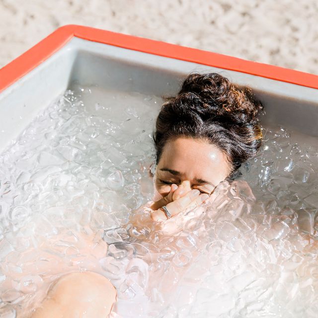 8 Cold Plunge Benefits For Physical, Mental Health From Experts