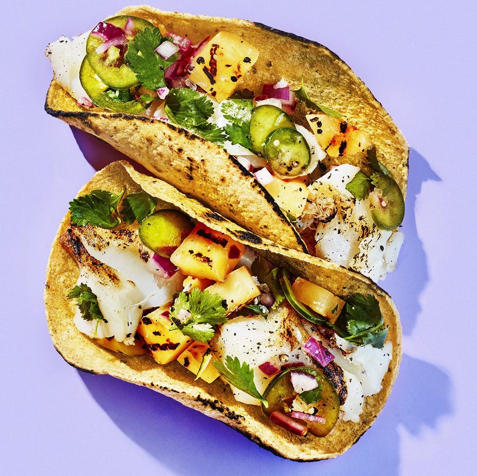 grilled fish tacos with cubes of grilled pineapple