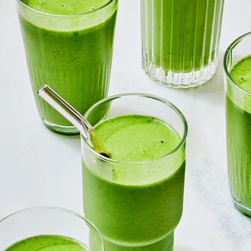 green smoothies in glass cups