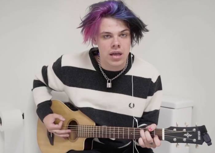 this is who all the artists are in the live lounge 'times like these' cover   yungblud