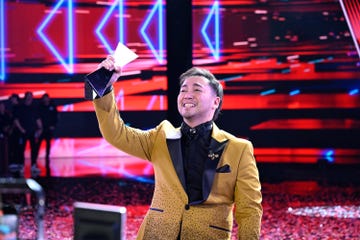who won the voice 2024 season 26 sofronio vasquez