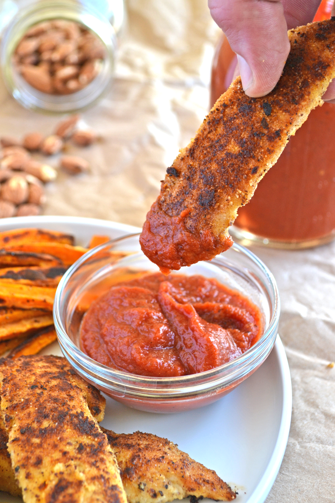 Dish, Food, Cuisine, Ingredient, Muhammara, Produce, Staple food, Dip, Barbecue sauce, American food, 