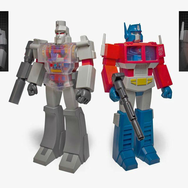 Toy, Transformers, Action figure, Robot, Fictional character, Mecha, Machine, 