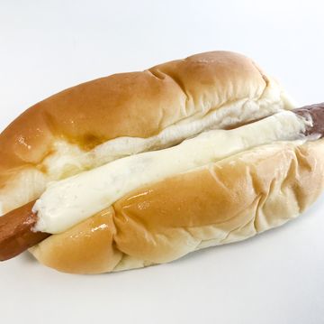 wiener bread with mayonnaise mustard sauce, fast food available at convenience store