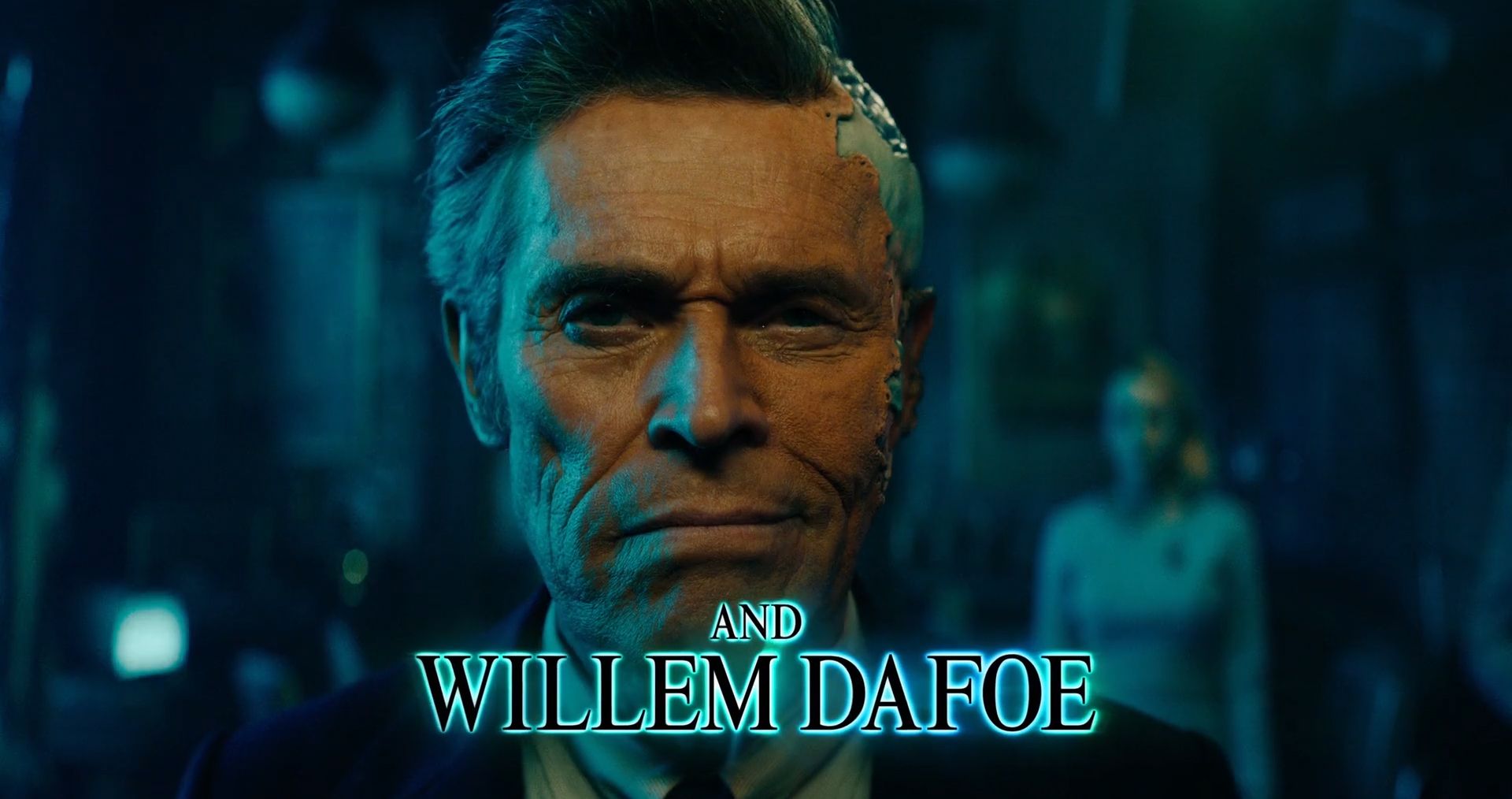 «Битлджус 2» впервые показал мертвого персонажа Уиллема Дефо в новом трейлере