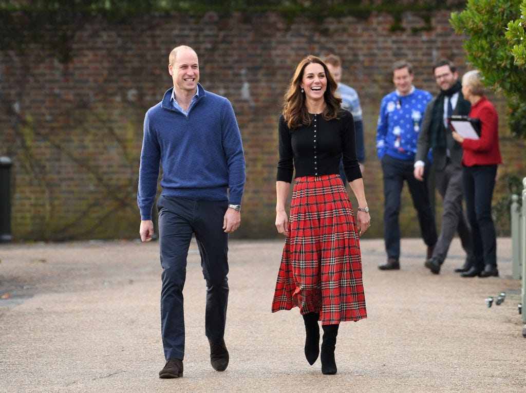 William and Kate Take Budget Airline After Harry and Megan Bashed for ...