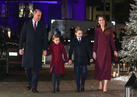 Die britische Königsfamilie besucht den Weihnachtsgottesdienst „Together at Christmas“.