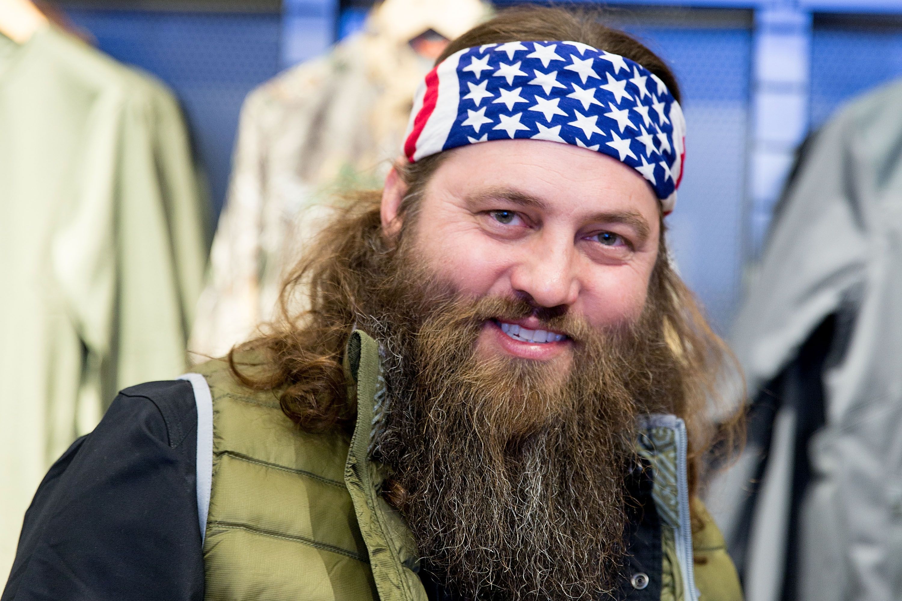 Duck dynasty deals under armour contract