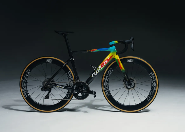 Wilier Unveils Mark Cavendish’s Custom Tour de France Bike: The Filante SLR