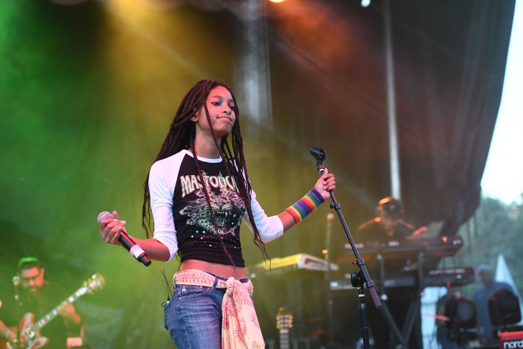 La cantante Willow Smith el pasado mes de octubre (2017) en el festival AfroPunk de Atlanta, Georgia, Estados Unidos.