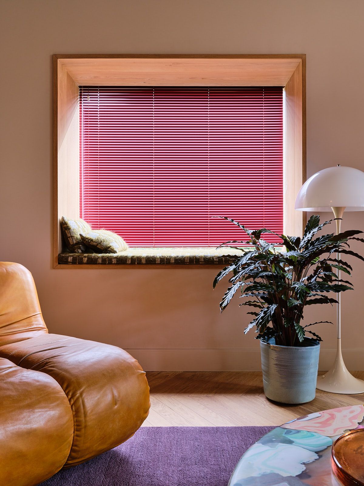 minimalist bathroom window coverings