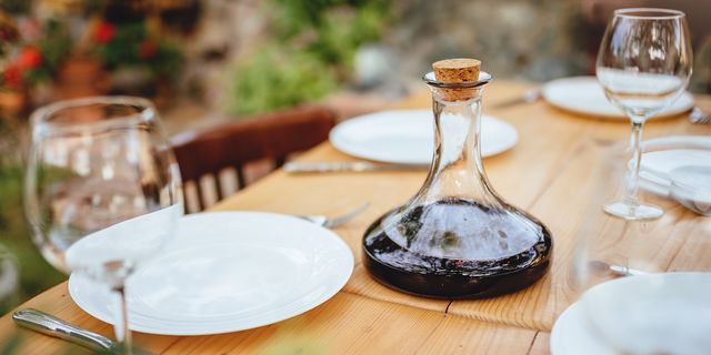 10 Best Glass Wine Decanters to Buy in 2020 - Elegant Carafes & Wine  Decanters