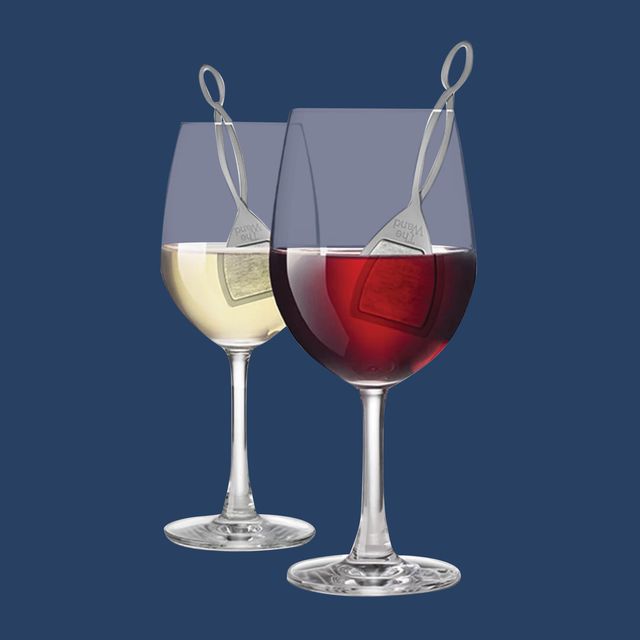 Stemware, Wine glass, Glass, Champagne stemware, Drinkware, Drink, Tableware, Wine cocktail, Alcoholic beverage, Wine, 