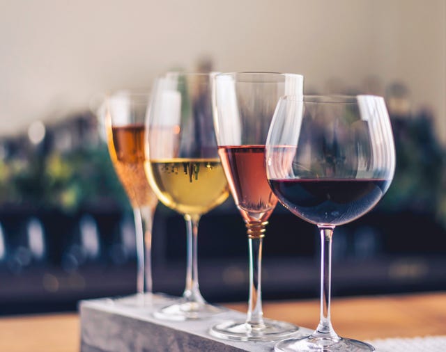 How to Host a Wine Tasting at Home