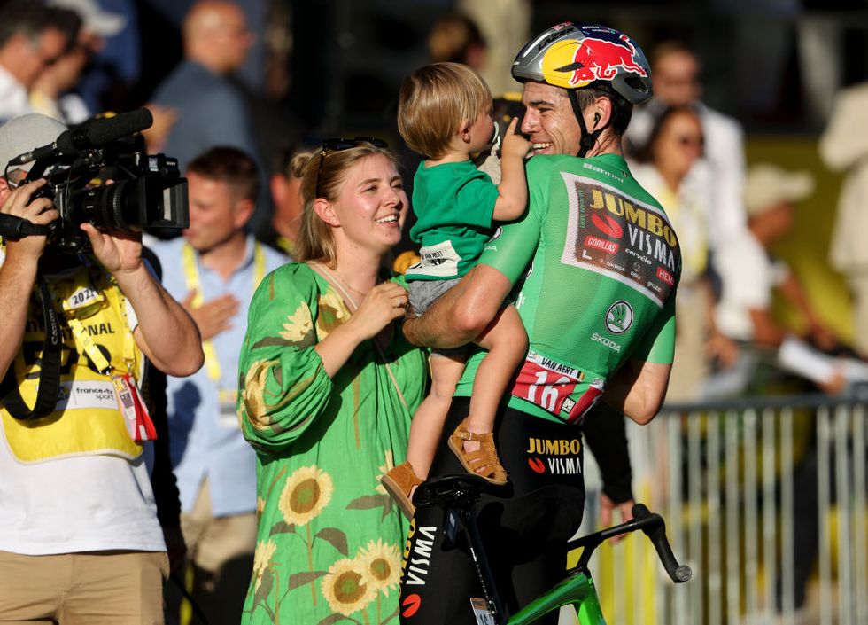 wout van aert in the green jersey during the 2022 tour de france﻿
