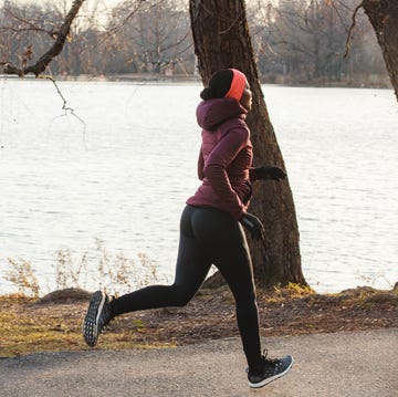 Water, Running, Jogging, Outdoor recreation, Recreation, Winter, Tree, Morning, Exercise, Grass, Water, Running, Jogging, Outdoor recreation, Recreation, Winter, Tree, Morning, Exercise, Grass,