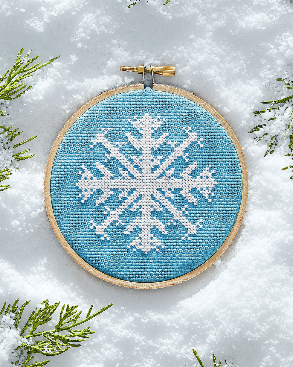 winter crafts snowflake cross stitch