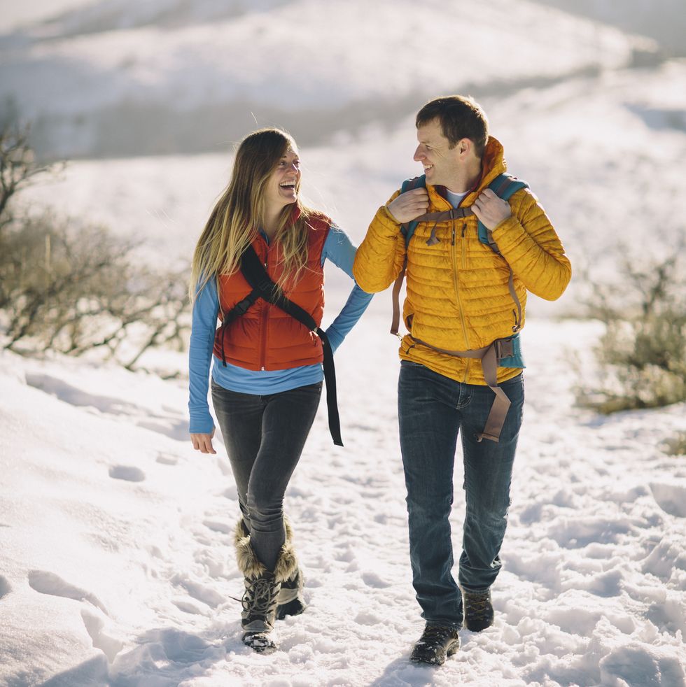 24 Best Winter Date Ideas - Indoor and Outdoor Winter Activities and Dates