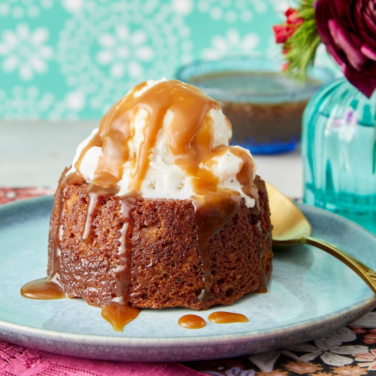 35 Winter Desserts That Are Warm and Comforting