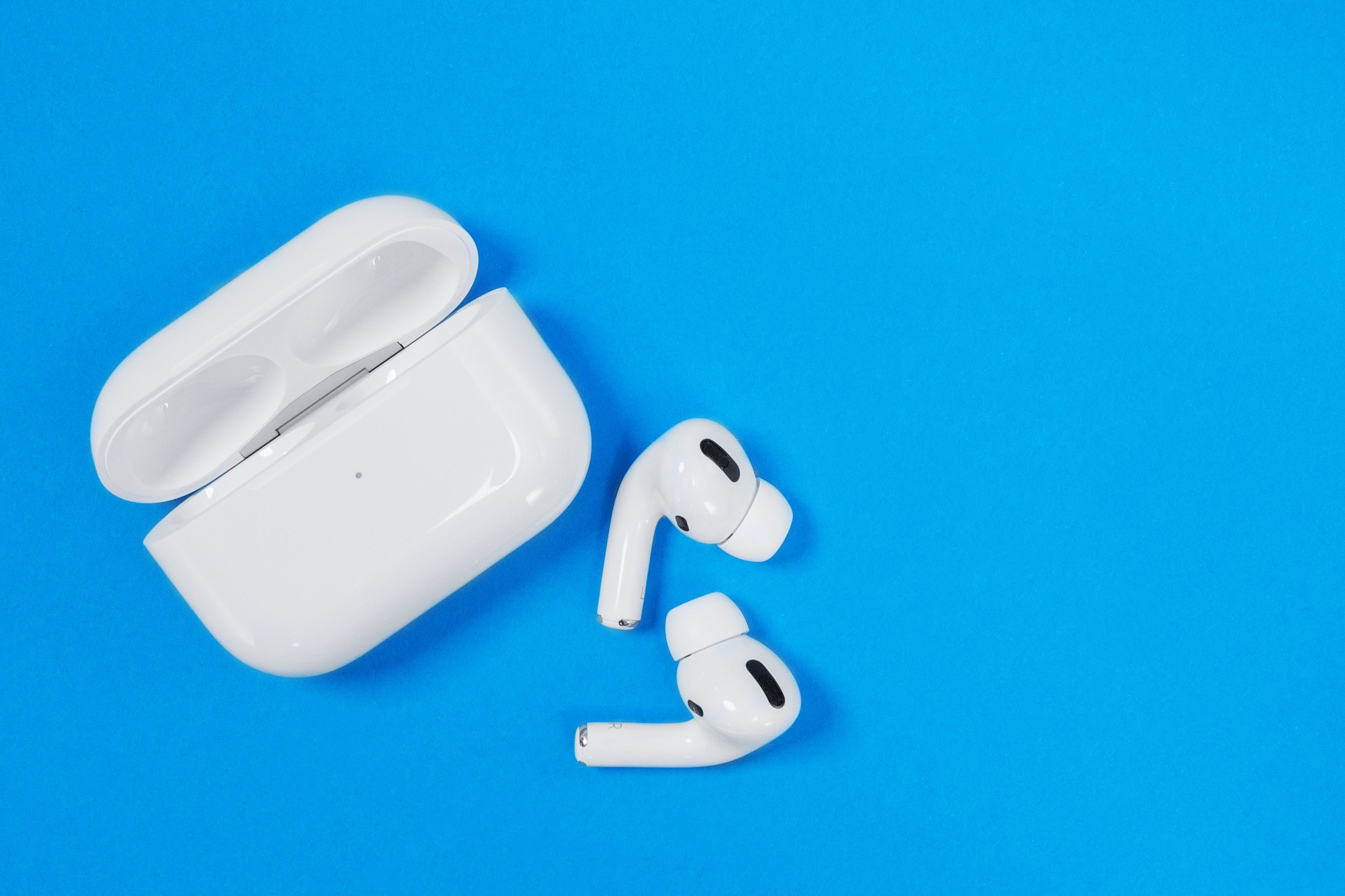 日米首脳AirPods Pro Apple イヤホン ノイズキャンセリング 第1世代 イヤホン