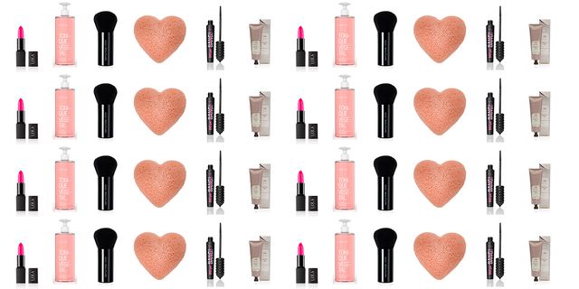 Pink, Cosmetics, Peach, Beauty, Lip gloss, Lip, Lipstick, Heart, Material property, Gloss, 
