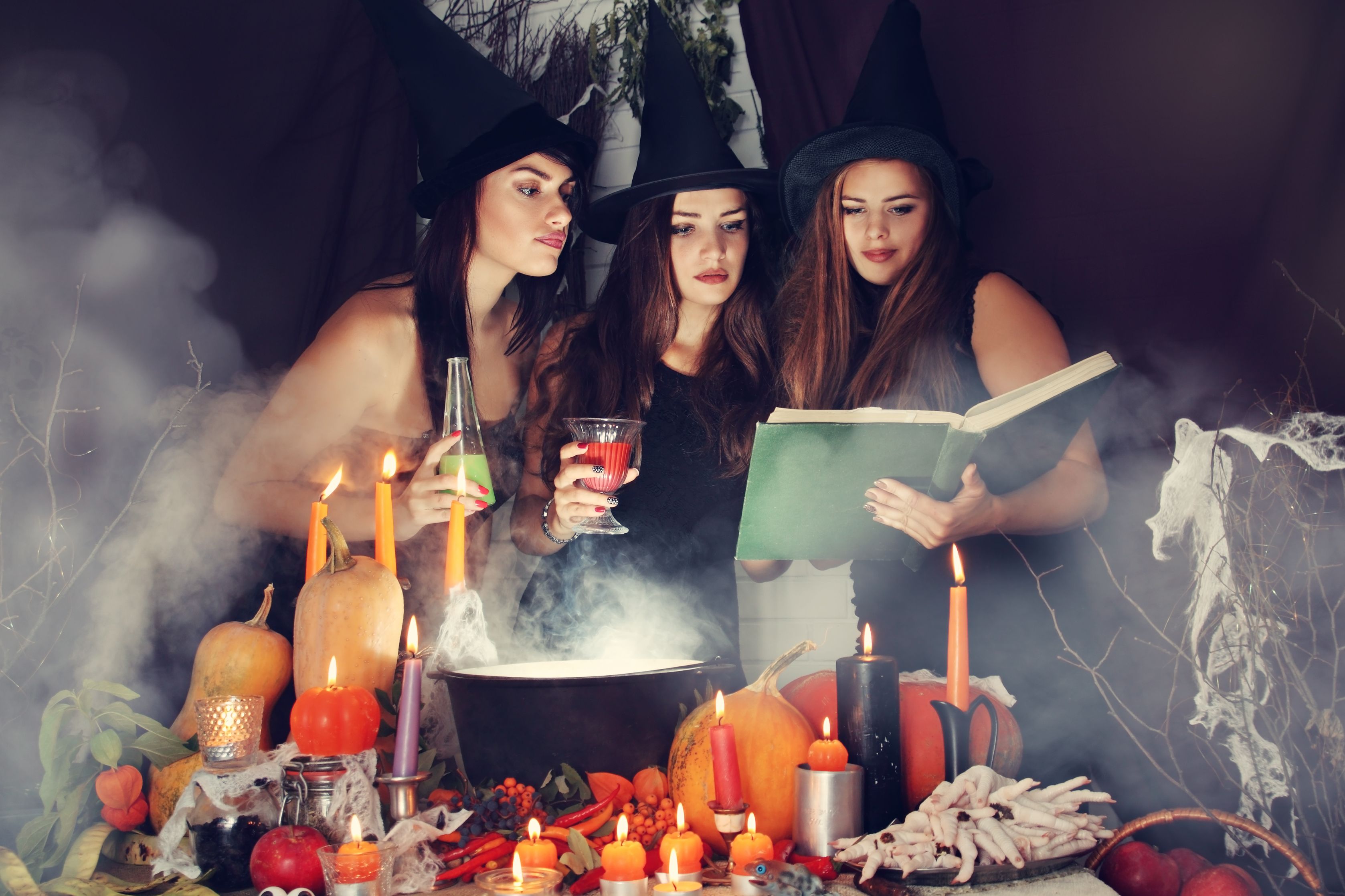 Best Trio Halloween Costume Ideas 2021 pic