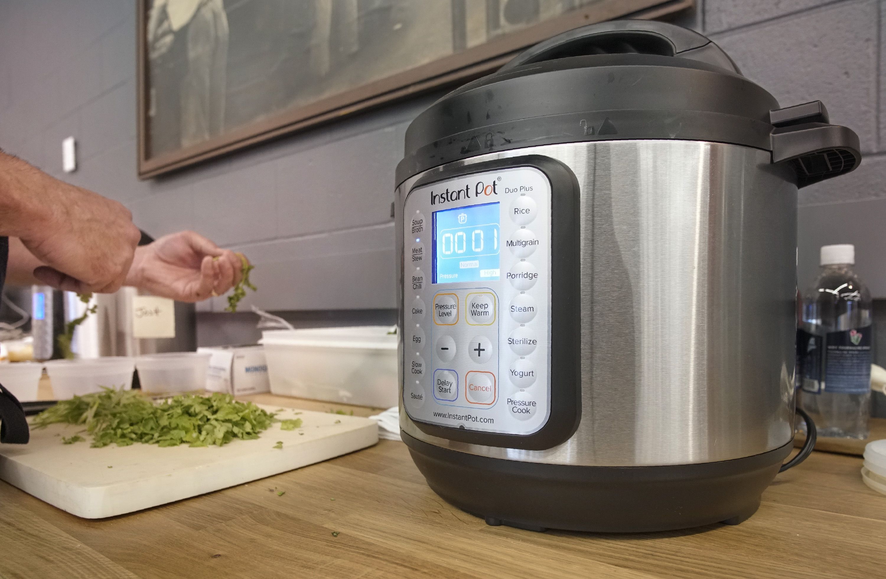 In the bid to grow at all costs, Instant Pot is cooking itself and has  filed for bankruptcy - The Verge