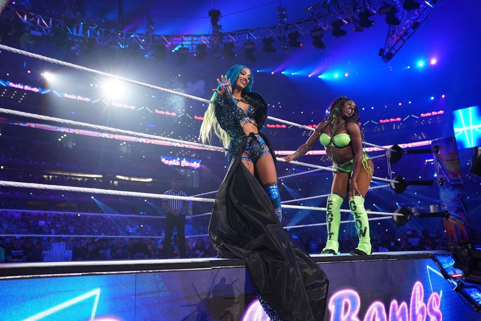 Wwe Sasha Banks Porn Cumshot - WWE suspends Sasha Banks and Naomi after Raw walkout