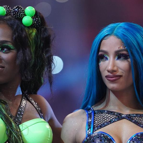 595px x 596px - WWE suspends Sasha Banks and Naomi after Raw walkout