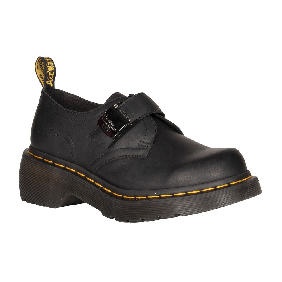 Footwear, Shoe, Product, Brown, Mary jane, Steel-toe boot, Outdoor shoe, Beige, Dress shoe, Hiking boot, 