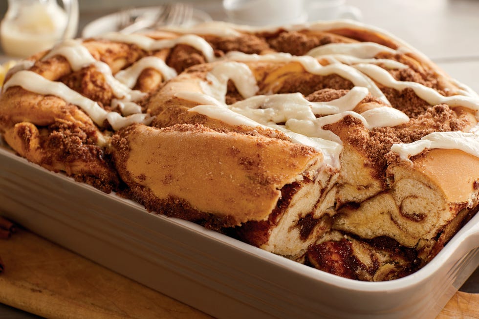 gigantic cinnamon roll